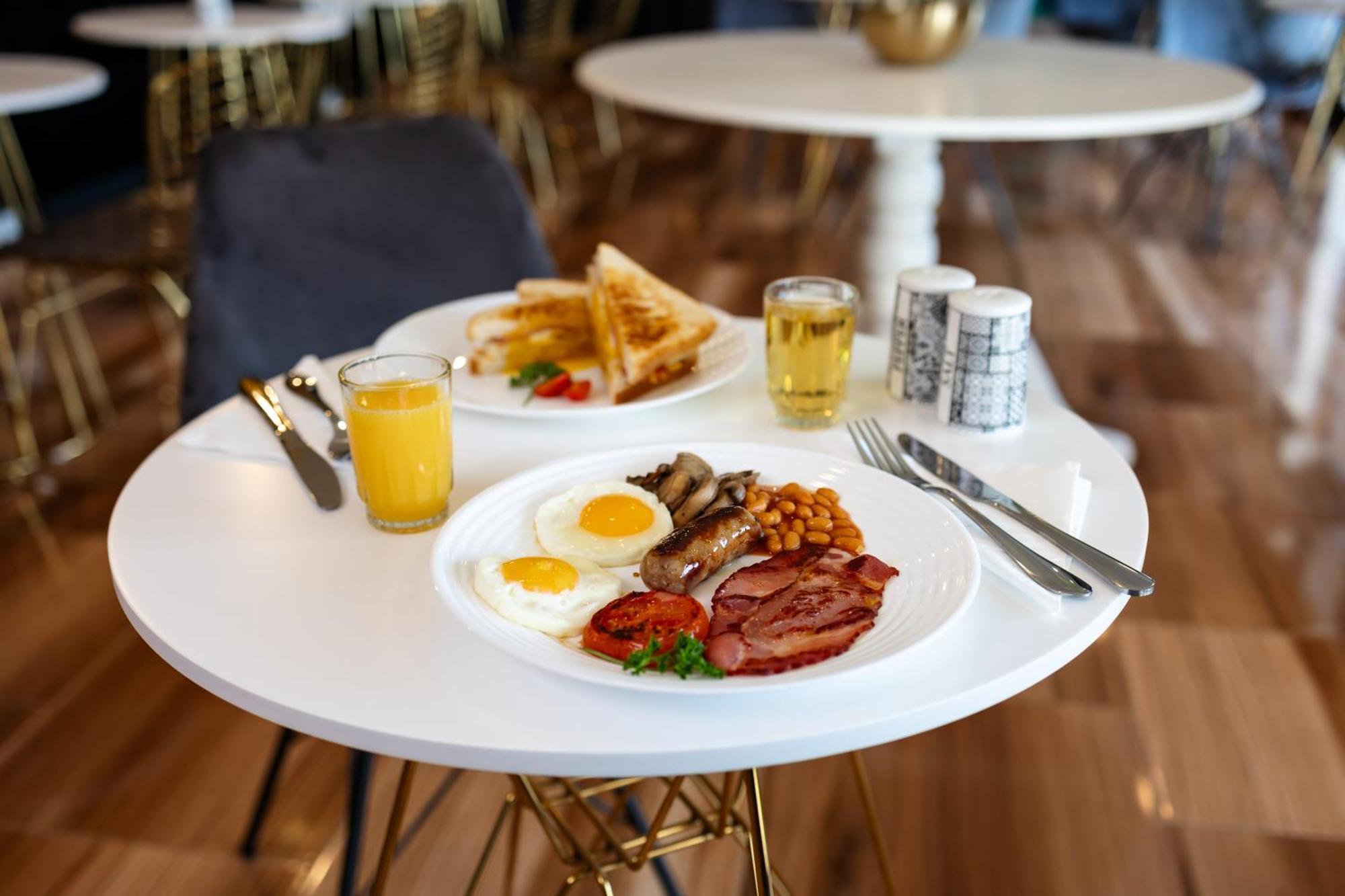 Bedfordview Hotel & Apartments ヨハネスブルグ エクステリア 写真