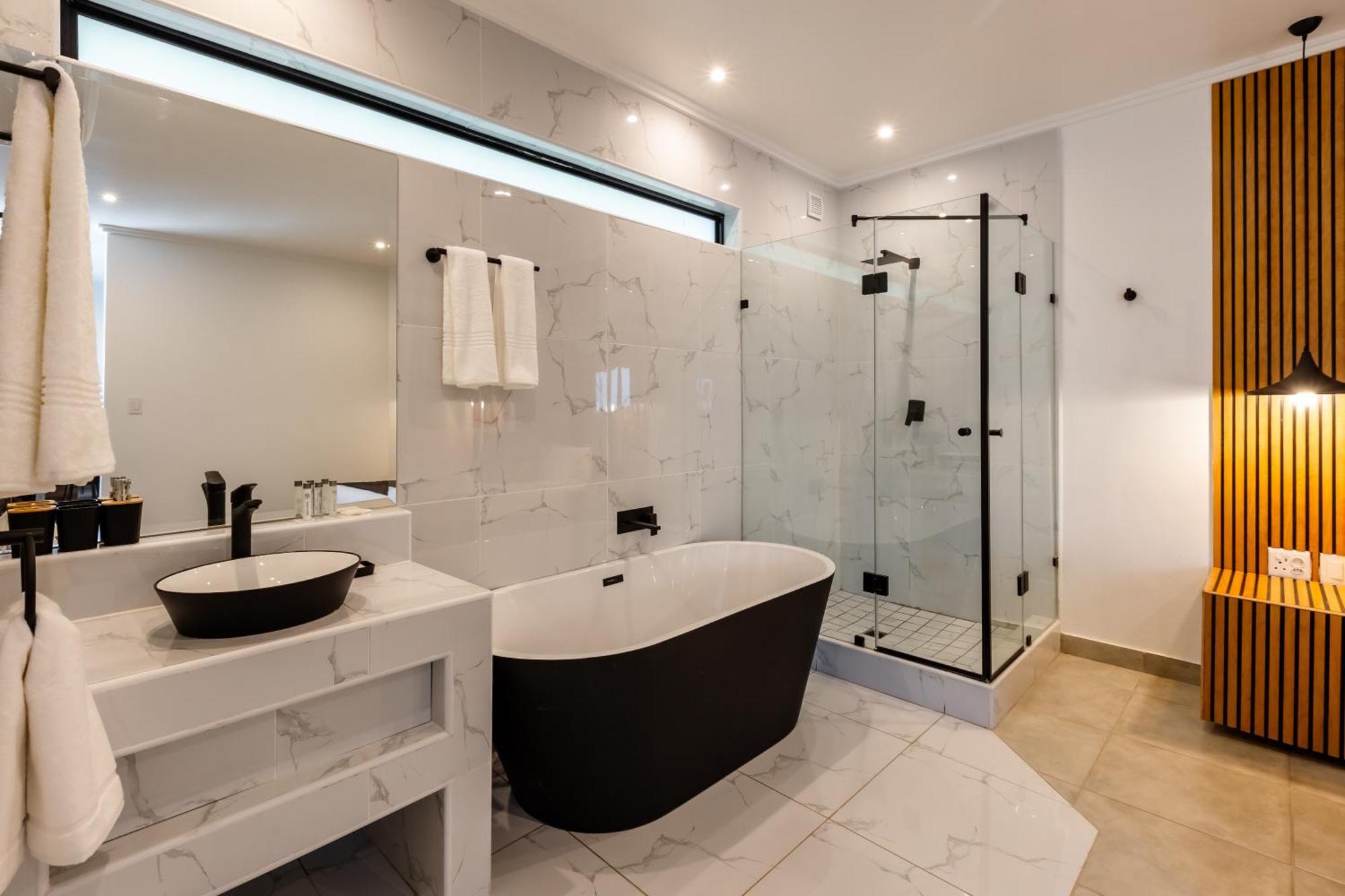 Bedfordview Hotel & Apartments ヨハネスブルグ エクステリア 写真